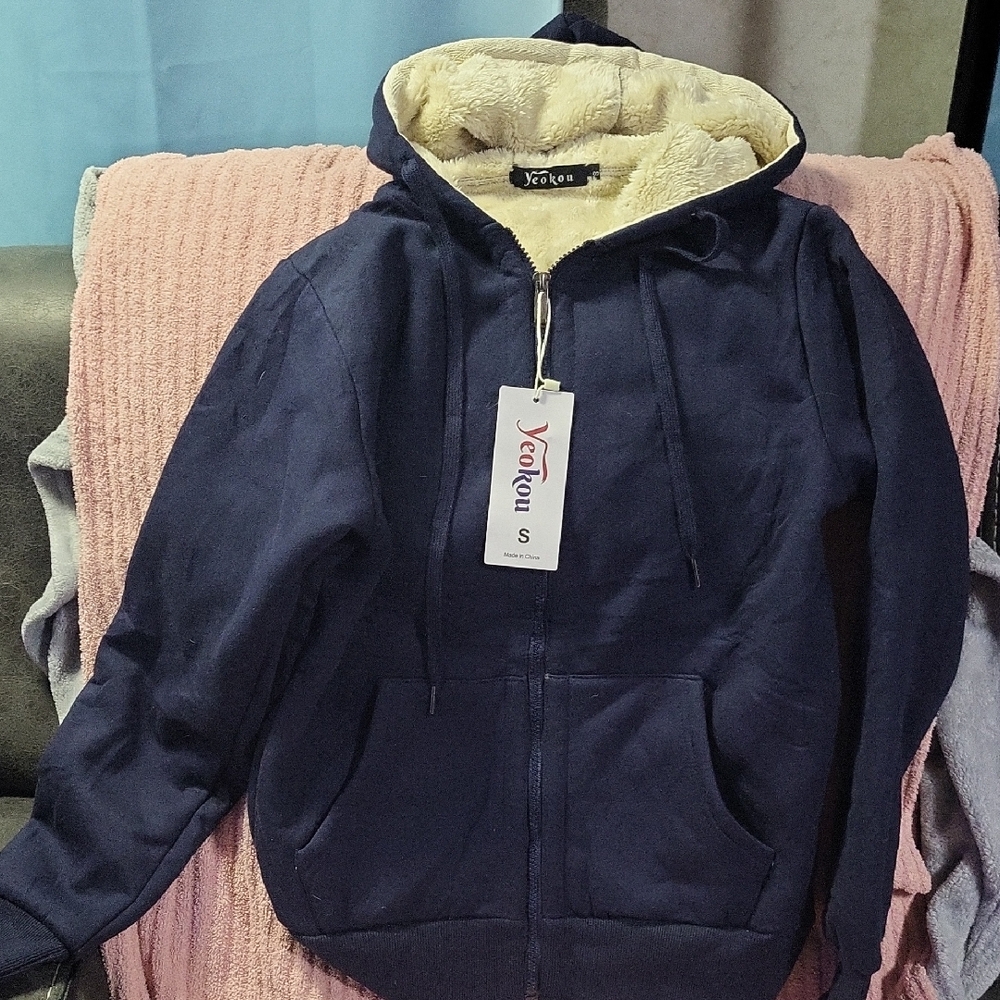Yeokou Sherpa Lined Navy Hooded Jacket w/pockets SMALL (NWT)